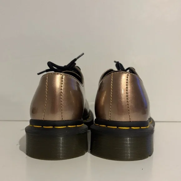 Dr. Marten VEGAN 1461 METALLIC CHROME in Rose Gold - www  display picture 1